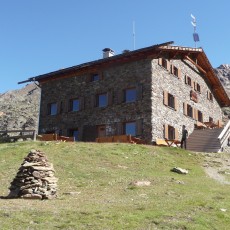 Il rifugio Oberetteshütte si trova a 2.670 metri