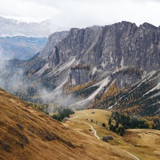Vista dall'Ütia Ciampcios in autunno.